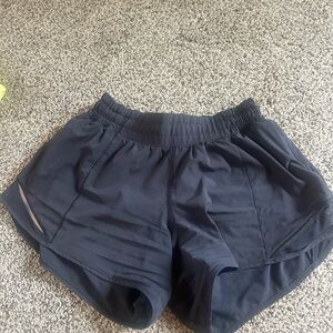 Lululemon black hotty hots